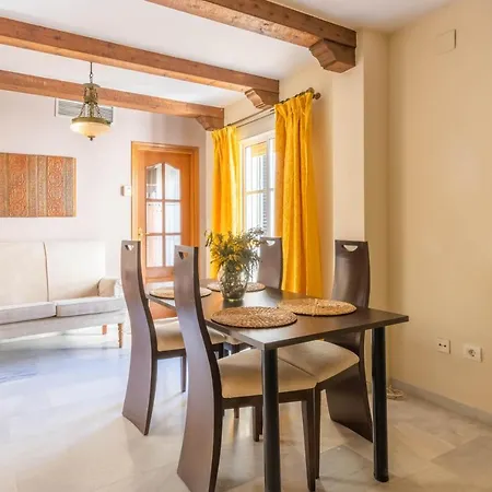 Atico 5 Centro Apartment *